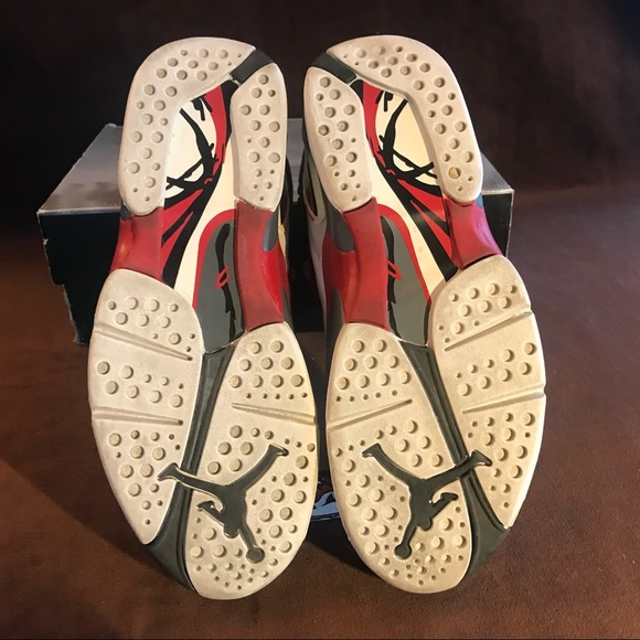 Jordan 8 bugs size 9 - Picture 5 of 5